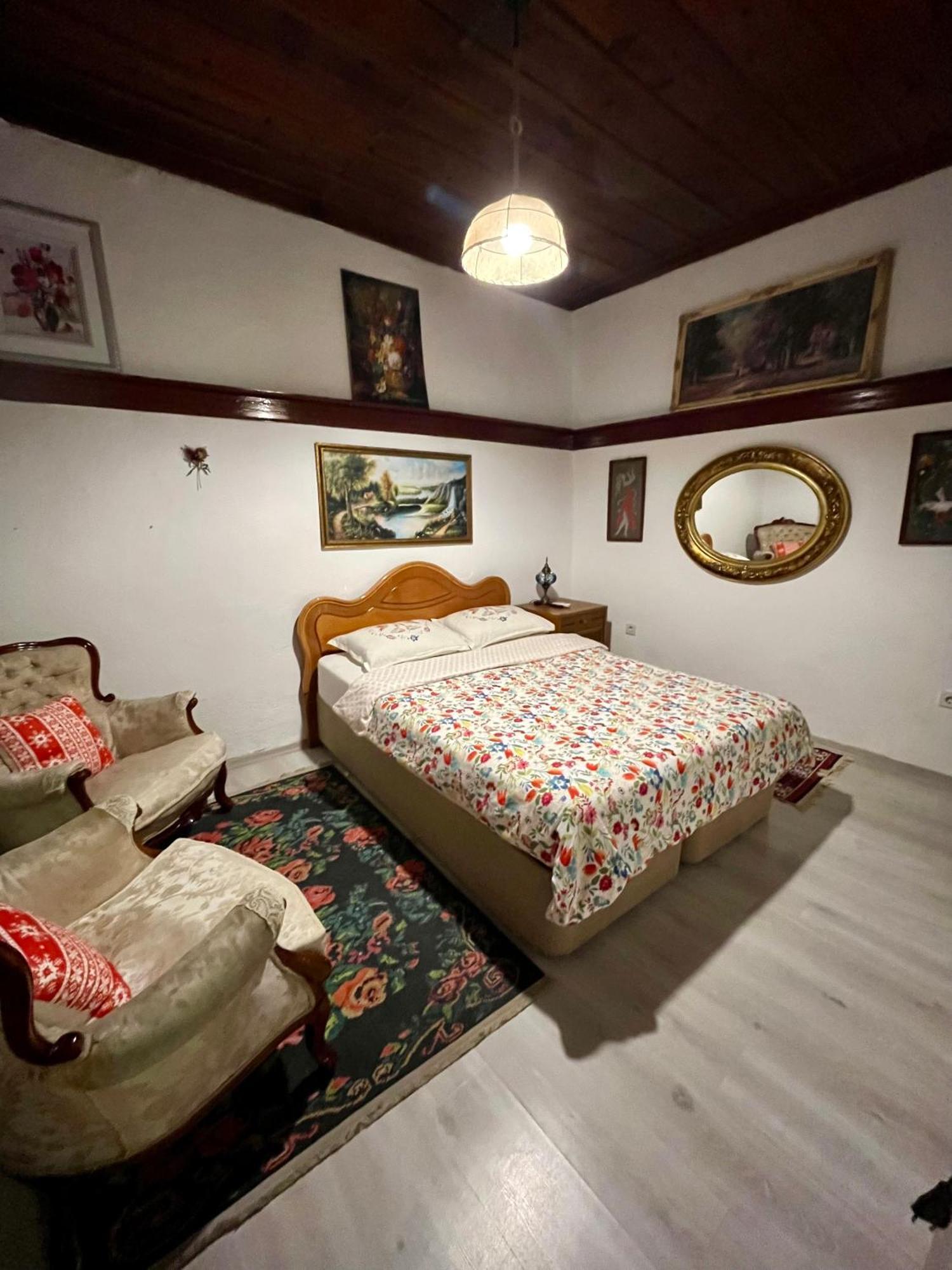 Homestay Mystic *
